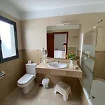 בית נופש Varadero Nauplius פלאיה בלנקה
